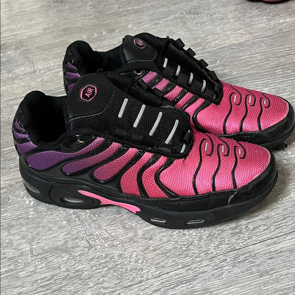 Current Air Kids Shoes in Pink and Black